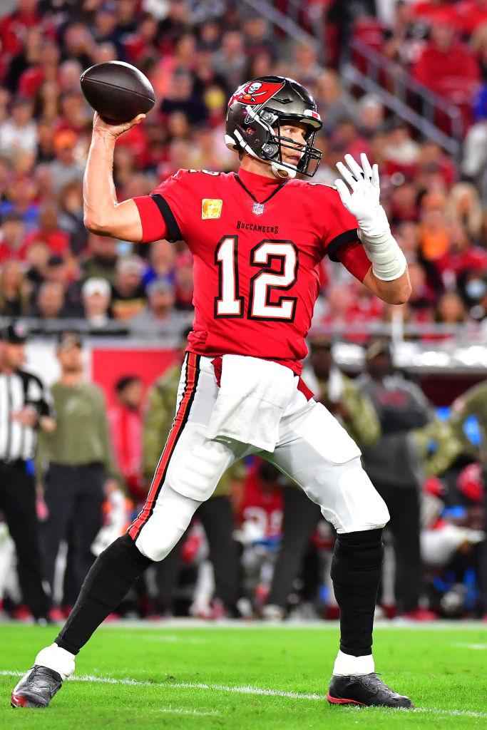 tom brady trivia Questions and answers